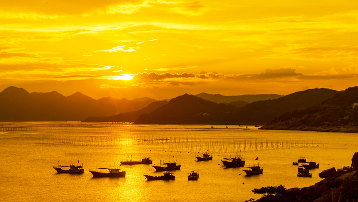 邹燕玲 渔舟唱晚83.jpg